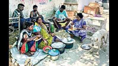 Will not vote this election, say vexed homeless in Egmore