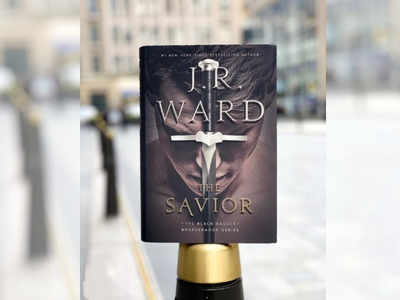 Micro review: 'The Savior' by J.R. Ward is a thrilling romance story