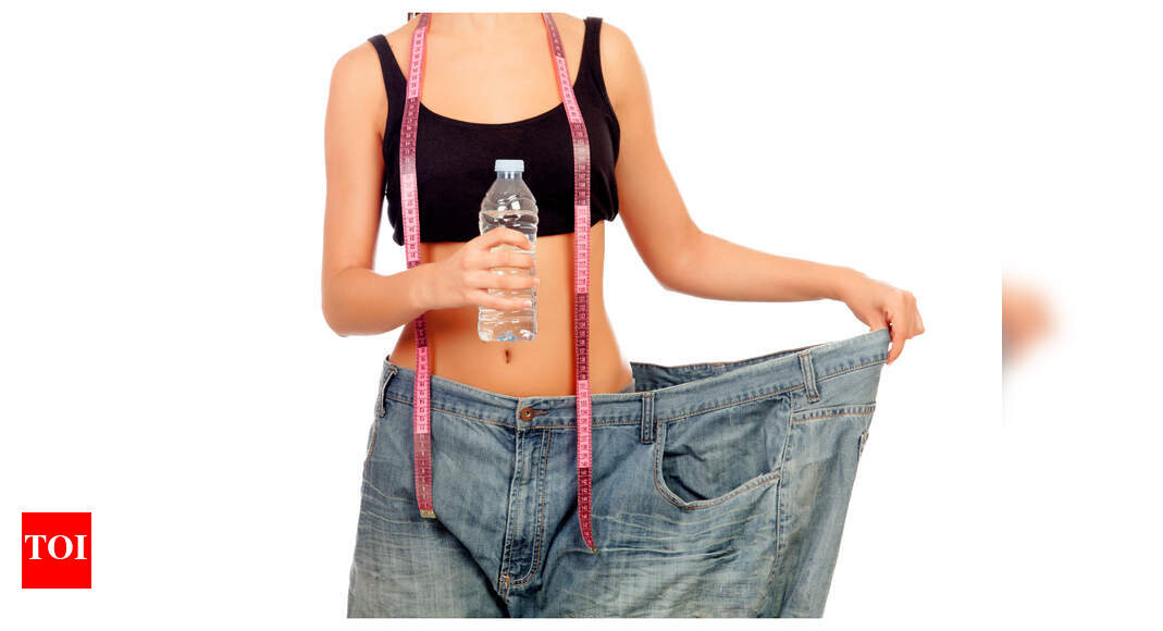 The right way to lose water weight fast, as per nutritionists - Times