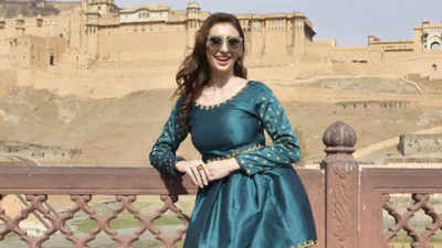 History lessons for actress-model Claudia in Jaipur