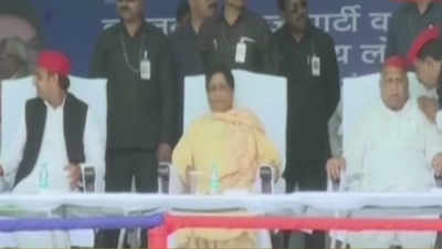 Lok Sabha polls 2019: Mulayam, Mayawati share stage at poll rally in UP’s Mainpuri