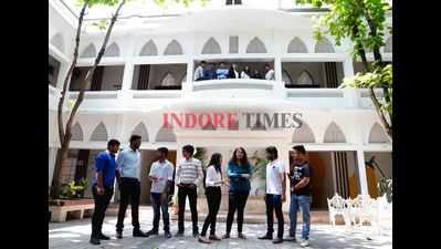 On World Heritage Day… Let’s take a look at Indore’s heritage college campuses