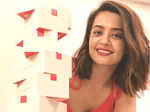 Surveen Chawla's pictures