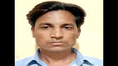 Cop hands over son to police for murdering property dealer ...