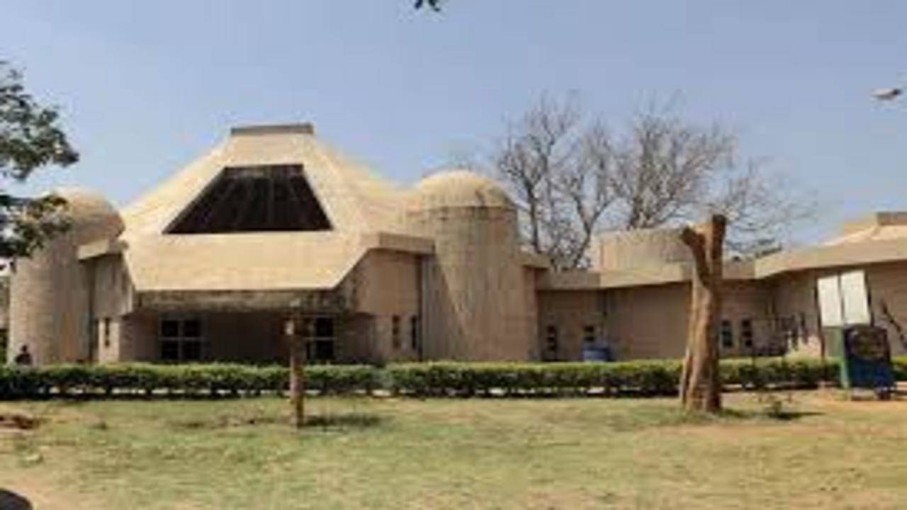 Rotating Platform  Jawaharlal Nehru Planetarium