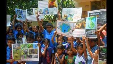 On Earth Day: Vizagites take a pledge to protect species, counter global warming