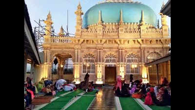 An oasis of tranquility: Blue-domed dargah to Haji Ali's 'sister' restored