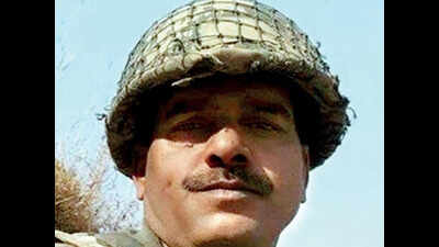 Sacked BSF jawan to file nomination on April 24