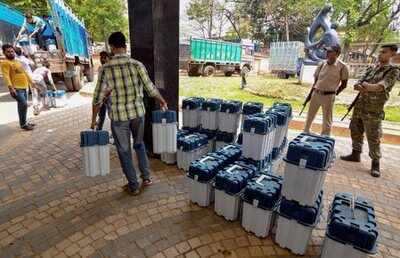 Lok Sabha polls: When a snake crept inside polling booth in Kerala's Kannur