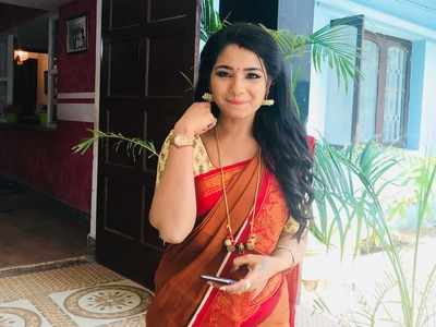 Nenjam Marappathillai fame Sharanya Turadi Sundaraj has got a new look; See pics