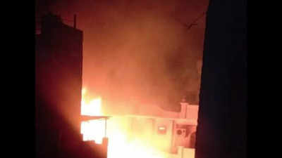 Allahabad: Fire breaks out at timber godown, 2 cattleheads die
