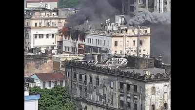 Fire breaks out at Kolkata building, no casualties