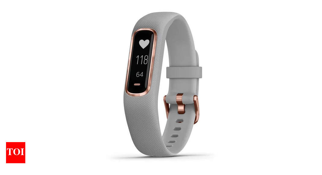 garmin vivofit fitness tracker