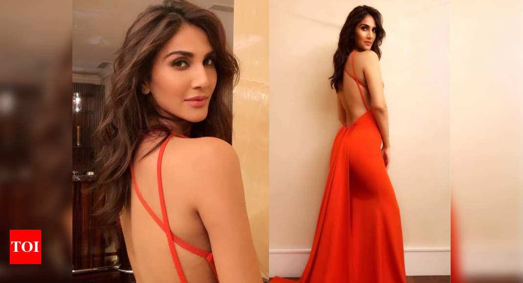 10 hottest dresses worn by 'Jersey' actress Mrunal Thakur | Times of India