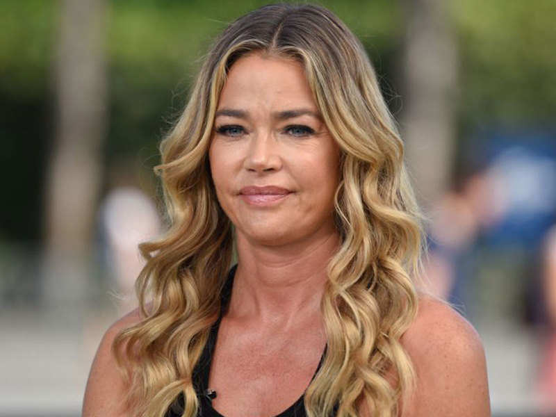 Denise Richards Won T Let Her Kids Watch Wild Things English Movie News Times Of India