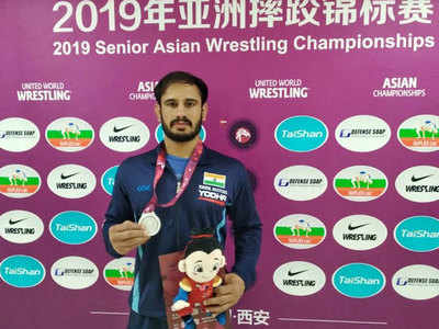 Harpreet bags silver, Gyanender wins bronze as India finish with 16 medals at Asian Wrestling Championships