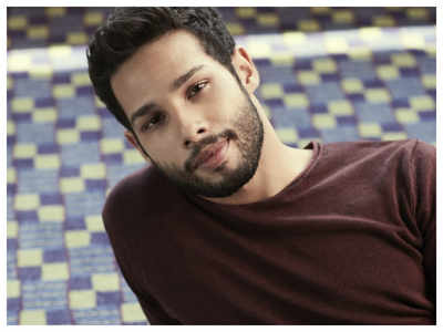 Siddhant Chaturvedi’s birthday: Wishes pour in from all sides on the actor’s special day