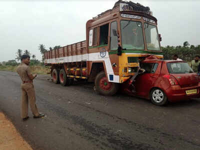 Five die as car collides with truck in Tamil Nadu | Madurai News ...