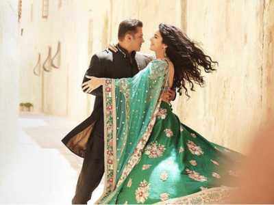 Salman Khan reveals the teaser of the sweetest melody from 'Bharat' titled 'Chashni' featuring Katrina Kaif