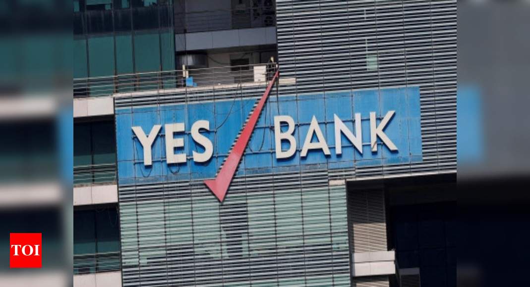 Yes Bank Share Price: Yes Bank shares dive 30% on Q4 loss | India ...