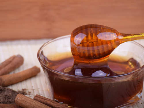 Honey and Cinnamon Health Benefits: Here is Why Honey and Cinnamon is a  Powerful Combination
