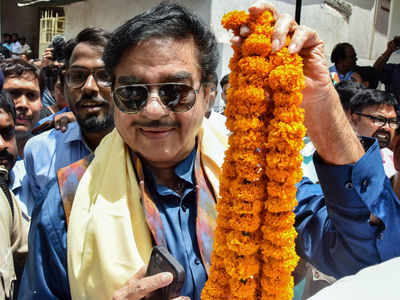 Shatrughan Sinha has movable & immovable assets of Rs 112.22 crore