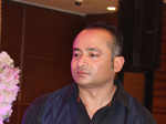 Dr Saurabh Chakravorty