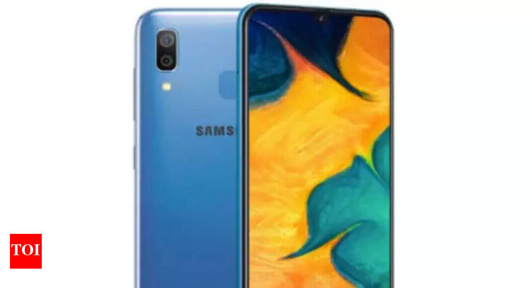 Samsung A20 Samsung Galaxy A10 Galaxy A20 And Galaxy A30 Get A Price Cut In India Times Of India