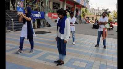 Nukkad Natak clears common misconceptions about voting