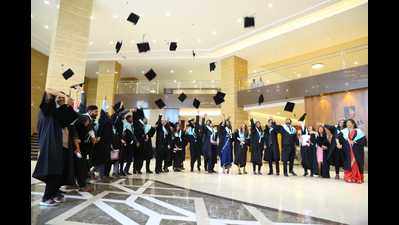NMIMS Indore hold convocation for its first batch