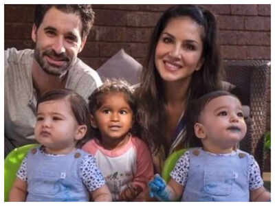 Sunny Leone Latest Photos: Sunny Leone snapped at the airport with her