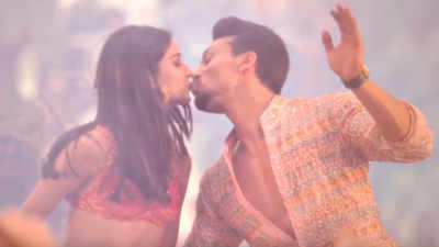 Tiger Shroff is a great kisser, says newbie Ananya Panday