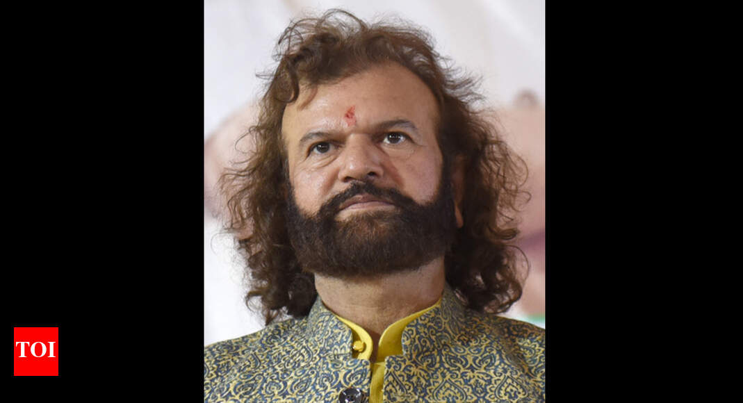 Hans Raj Hans goes to EC against AAP charge of conversion - Times of India