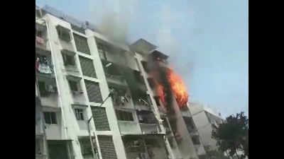 Two injured in Versova building fire