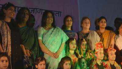 Spreading cheers among cops’ kids in Lucknow