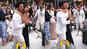 Pregnant Amy Jackson and boyfriend George Panayiotou get engaged in London