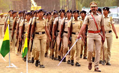 Centre gives incentives to 10 states for success in police reforms
