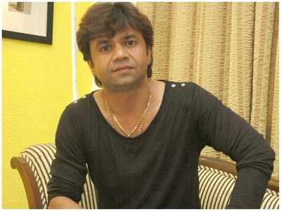 Rajpal Yadav to Play Lead Role in Hollywood Projects - YouTube