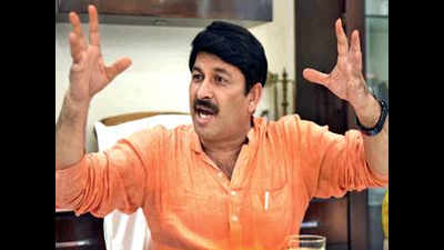 Attack on Kejriwal was staged, says Manoj Tiwari