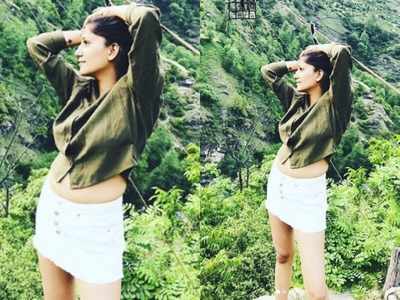 Bigg Boss 11's Sapna Chaudhary gets massively trolled for wearing a hot short skirt