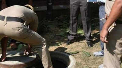 Delhi: 2 dead while cleaning septic tank in Rohini