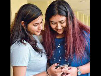 Kolkata: 400/400! two ISC toppers make history with perfect score | Kolkata News - Times of India Kolkata: 400/400! two ISC toppers make history with perfect score | Kolkata News - Times of India