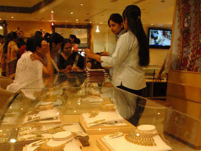 Akshaya Tritiya brings 30% rise in footfalls for jewellers - Times of India