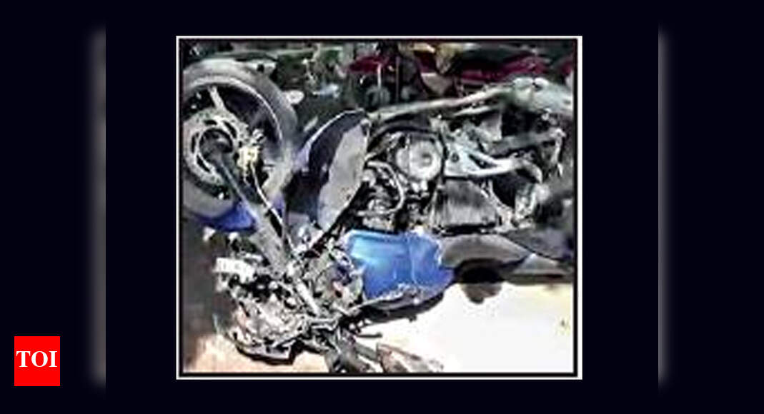 Two dead, 12 injured in seven Kolkata accidents | Kolkata News - Times ...