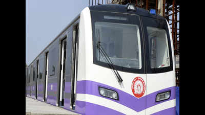 Kolkata metro services hit after old rake breaks down