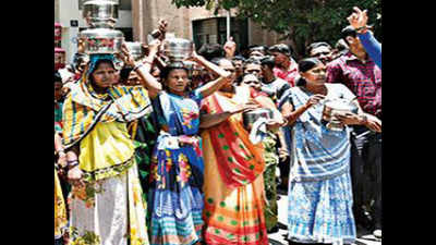 Handpumps go dry in over 100 tribal villages of Surat