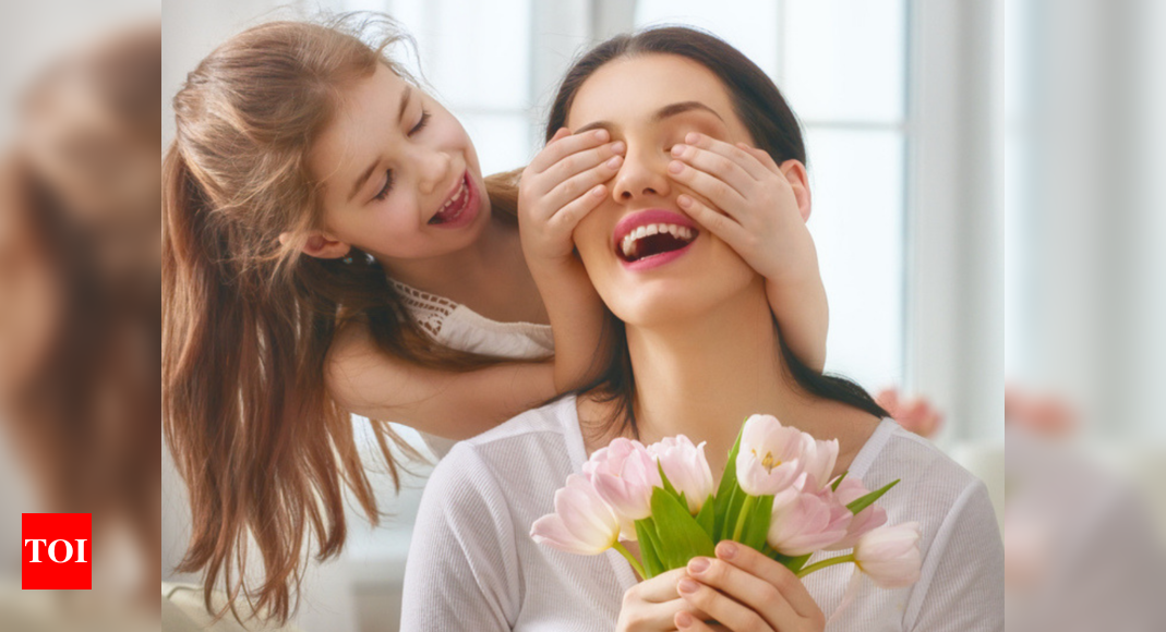 Top 10 Mother's Day Gift Ideas from Daughter - IndiaGift