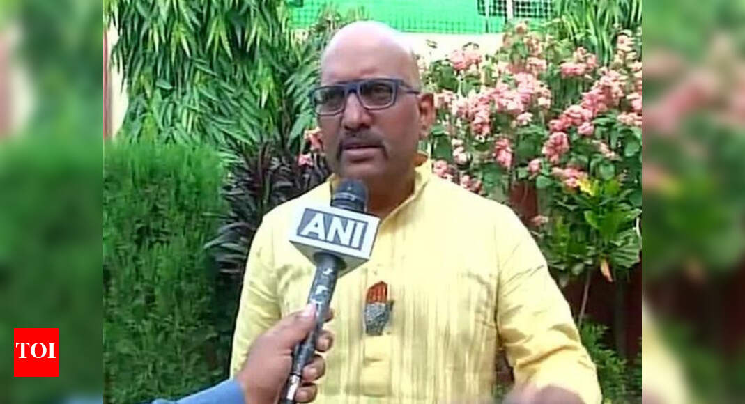 We will fight for Rajiv Gandhi’s honour: Congress' Varanasi candidate ...