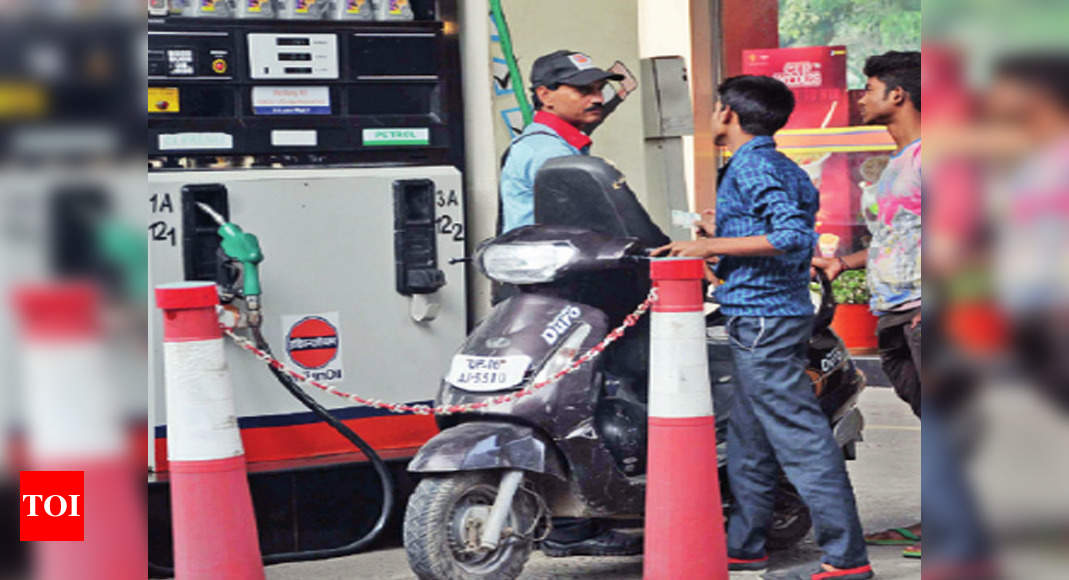 Not wearing a helmet? You may soon be denied petrol in Noida | Noida ...