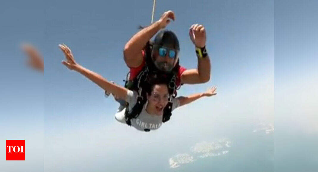 Raj Subhashree S Sky Diving Video Goes Viral Bengali Movie News Times Of India